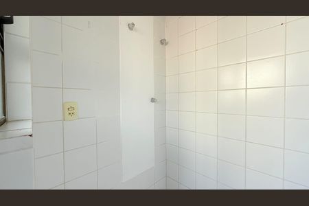 Apartamento à venda com 103m², 3 quartos e 2 vagasBanheiro de Serviço