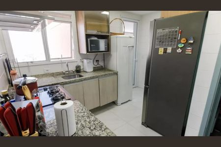 Apartamento à venda com 141m², 3 quartos e 2 vagasFoto 01