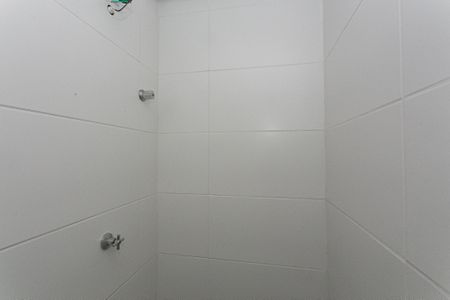 Apartamento à venda com 40m², 2 quartos e sem vaga Apartamento à venda com 40m², 2 quartos e sem vagaBanheiro