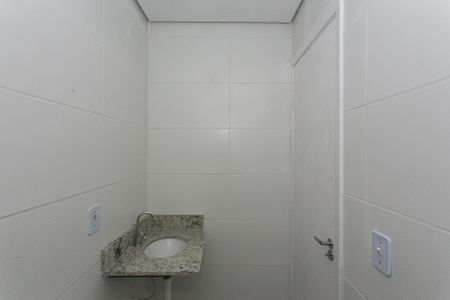 Apartamento à venda com 40m², 2 quartos e sem vagaBanheiro