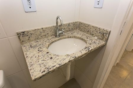 Apartamento à venda com 40m², 2 quartos e sem vaga Apartamento à venda com 40m², 2 quartos e sem vagaBanheiro