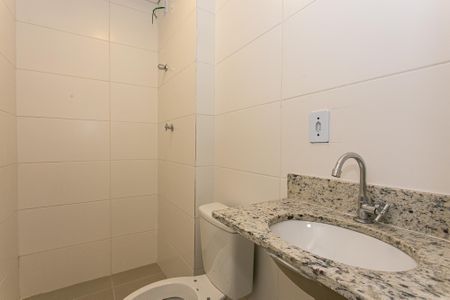 Apartamento à venda com 40m², 2 quartos e sem vaga Apartamento à venda com 40m², 2 quartos e sem vagaBanheiro