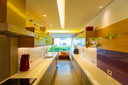 Apartamento para alugar com 104m², 1 quarto e 1 vagaCozinha