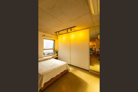 Apartamento para alugar com 104m², 1 quarto e 1 vagaQuarto