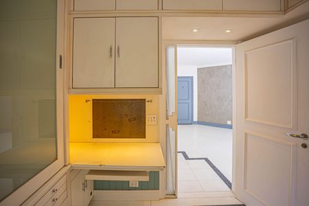 Apartamento para alugar com 170m², 3 quartos e 3 vagasEscritório