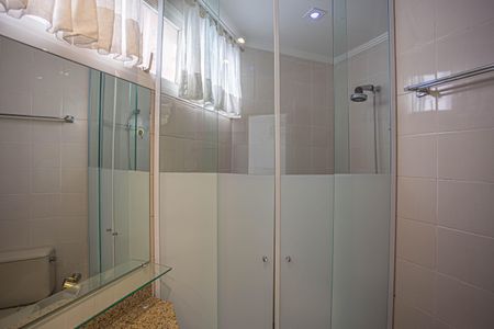 Apartamento para alugar com 170m², 3 quartos e 3 vagasBanheiro da Suíte 2