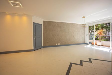 Apartamento para alugar com 170m², 3 quartos e 3 vagasSala