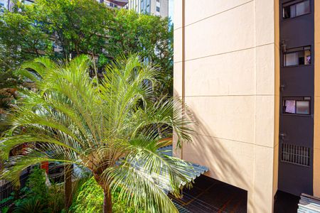 Apartamento para alugar com 170m², 3 quartos e 3 vagasVista da Suíte 2