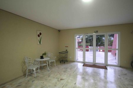Apartamento à venda com 49m², 2 quartos e 1 vaga Apartamento à venda com 49m², 2 quartos e 1 vagaHall