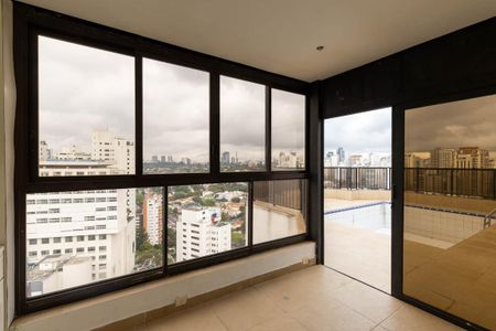 Apartamento à venda com 836m², 4 quartos e 6 vagasSala da Piscina