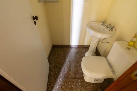 Apartamento à venda com 836m², 4 quartos e 6 vagasLavabo Cobertura