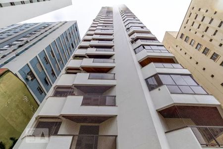 Apartamento à venda com 836m², 4 quartos e 6 vagasFachada