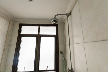 Apartamento à venda com 836m², 4 quartos e 6 vagasBanheiro 2 - Suíte 1