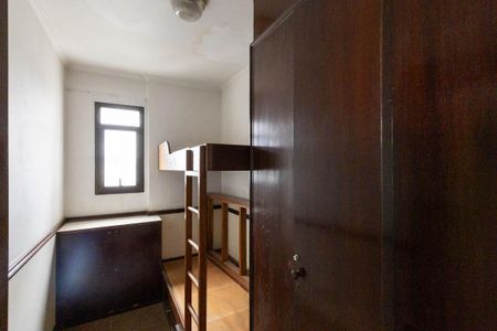 Apartamento à venda com 836m², 4 quartos e 6 vagasQuarto de Serviço 2