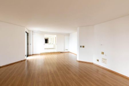 Apartamento à venda com 836m², 4 quartos e 6 vagasSuíte 1