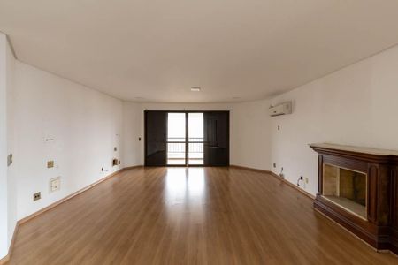 Apartamento à venda com 836m², 4 quartos e 6 vagasSuíte 1