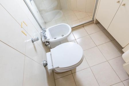 Apartamento à venda com 836m², 4 quartos e 6 vagasBanheiro da Suíte 4