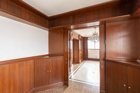 Apartamento à venda com 836m², 4 quartos e 6 vagasCopa