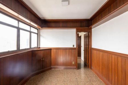 Apartamento à venda com 836m², 4 quartos e 6 vagasCopa