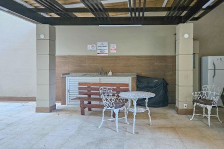 Apartamento para alugar com 134m², 4 quartos e 3 vagasÁrea comum