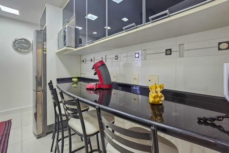 Apartamento para alugar com 134m², 4 quartos e 3 vagasCozinha