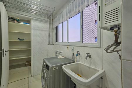 Apartamento para alugar com 134m², 4 quartos e 3 vagasÁrea de Serviço