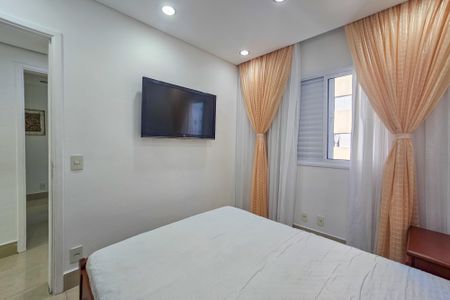 Apartamento para alugar com 134m², 4 quartos e 3 vagasQuarto 2
