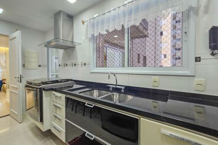 Apartamento para alugar com 134m², 4 quartos e 3 vagasCozinha