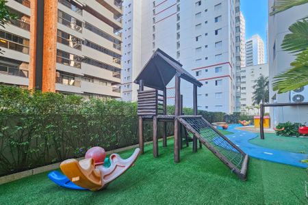 Apartamento para alugar com 134m², 4 quartos e 3 vagasÁrea comum