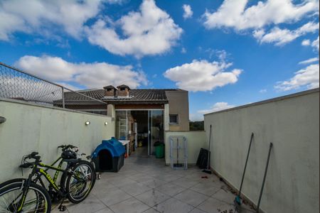 Apartamento à venda com 120m², 2 quartos e 1 vaga Apartamento à venda com 120m², 2 quartos e 1 vagaCobertura