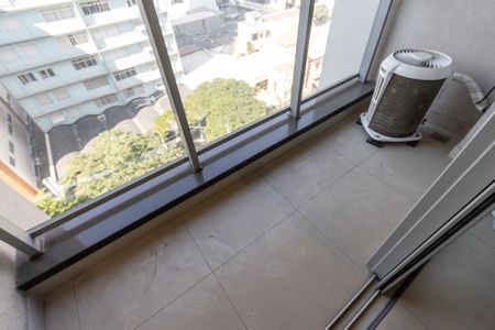 Studio à venda com 24m², 1 quarto e sem vaga Studio à venda com 24m², 1 quarto e sem vagaSacada/Studio