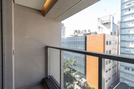 Studio à venda com 24m², 1 quarto e sem vaga Studio à venda com 24m², 1 quarto e sem vagaSacada/Studio