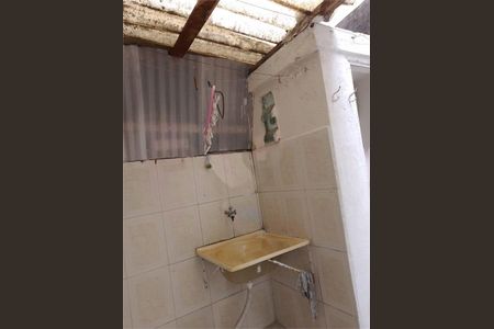 Casa à venda com 62m², 2 quartos e sem vaga