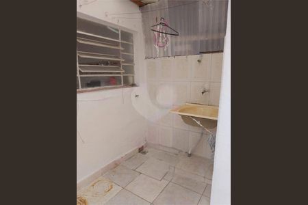 Casa à venda com 62m², 2 quartos e sem vaga