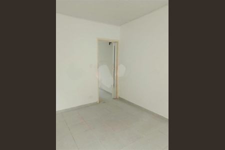 Casa à venda com 62m², 2 quartos e sem vaga