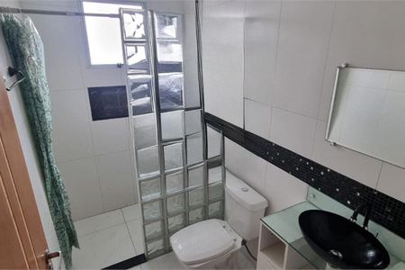 Casa à venda com 183m², 2 quartos e 3 vagas