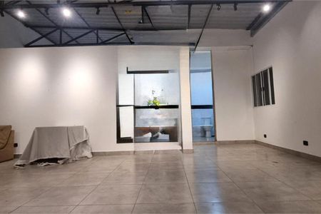 Casa à venda com 2 quartos, 183m² em Piqueri, São Paulo