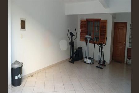 Casa à venda com 175m², 2 quartos e 4 vagas