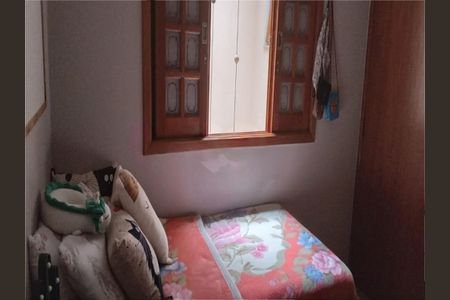 Casa à venda com 175m², 2 quartos e 4 vagas