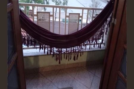 Casa à venda com 175m², 2 quartos e 4 vagas