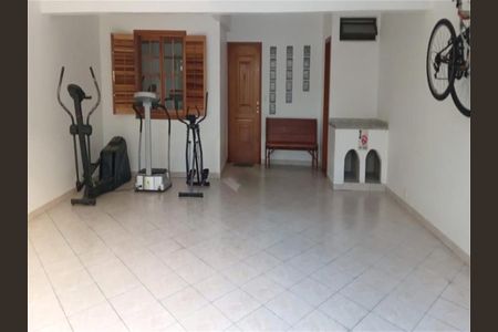 Casa à venda com 175m², 2 quartos e 4 vagas