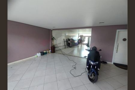 Casa à venda com 448m², 3 quartos e 6 vagas