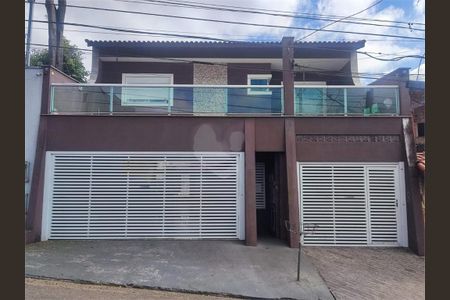 Casa à venda com 448m², 3 quartos e 6 vagas