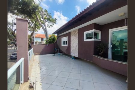 Casa à venda com 448m², 3 quartos e 6 vagas