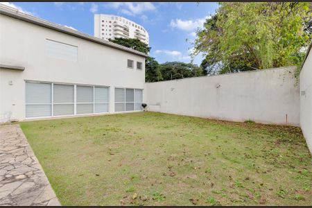 Casa à venda com 380m², 4 quartos e 4 vagas