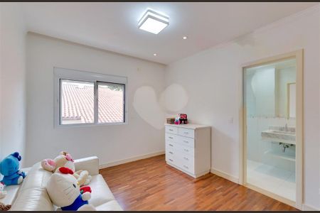 Casa à venda com 380m², 4 quartos e 4 vagas