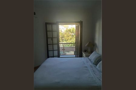 Casa à venda com 3 quartos, 150m² em Vila Camilópolis, Santo André
