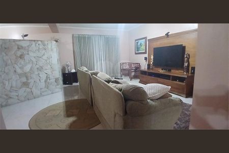 Casa à venda com 360m², 3 quartos e 6 vagas