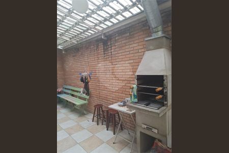 Casa à venda com 250m², 3 quartos e 2 vagas