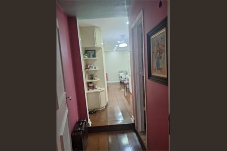 Casa à venda com 250m², 3 quartos e 2 vagas